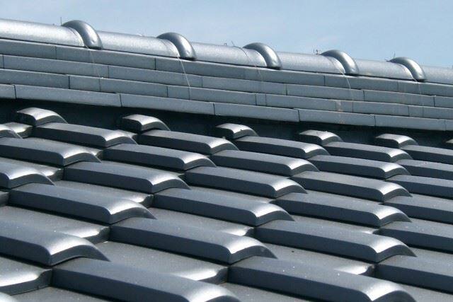 瓦・軒天・破風板の交換・補修工事