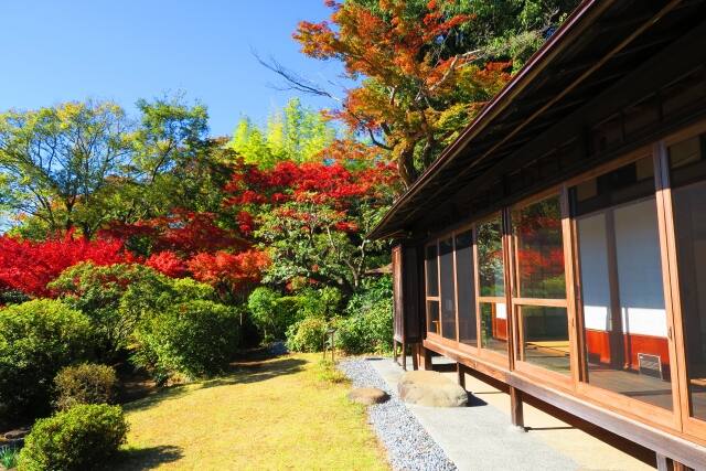 くれ縁は雨戸を使用し腐食のリスクが少ない